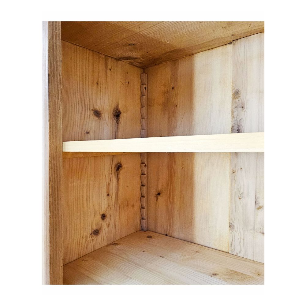 Spätbiedermeier-Schrank antik Tanne